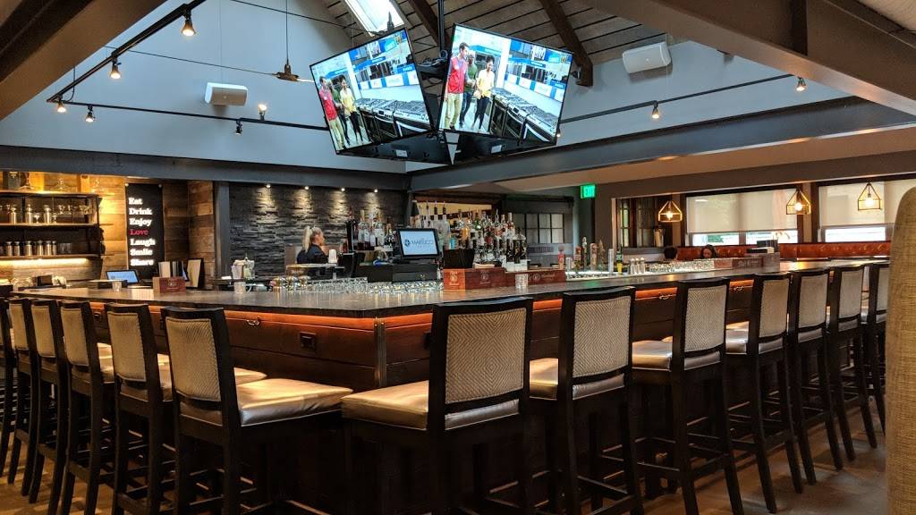 Safehouse | restaurant | 195 Old Forge Rd, East Greenwich, RI 02818, USA | 4018854999 OR +1 401-885-4999