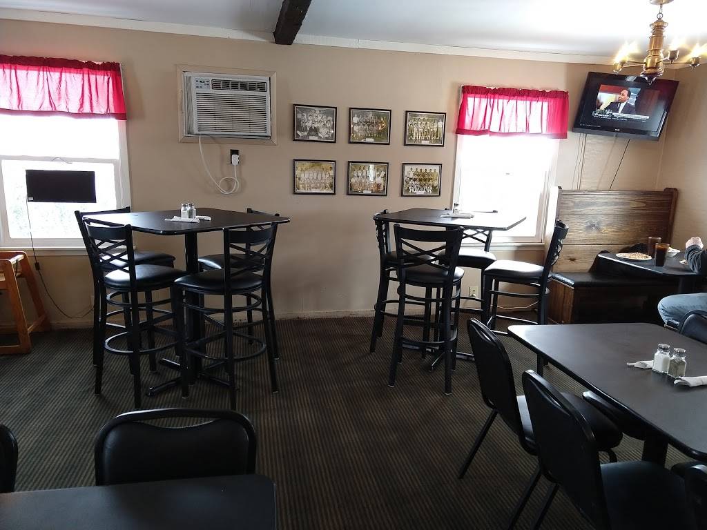 Pizza King | restaurant | 621 N Ship St, Portland, IN 47371, USA | 2607268224 OR +1 260-726-8224