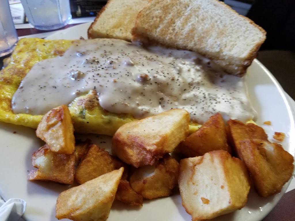 Powderbourne Sportsmans Club | restaurant | 2071 Baus Rd, East Greenville, PA 18041, USA | 2156799860 OR +1 215-679-9860