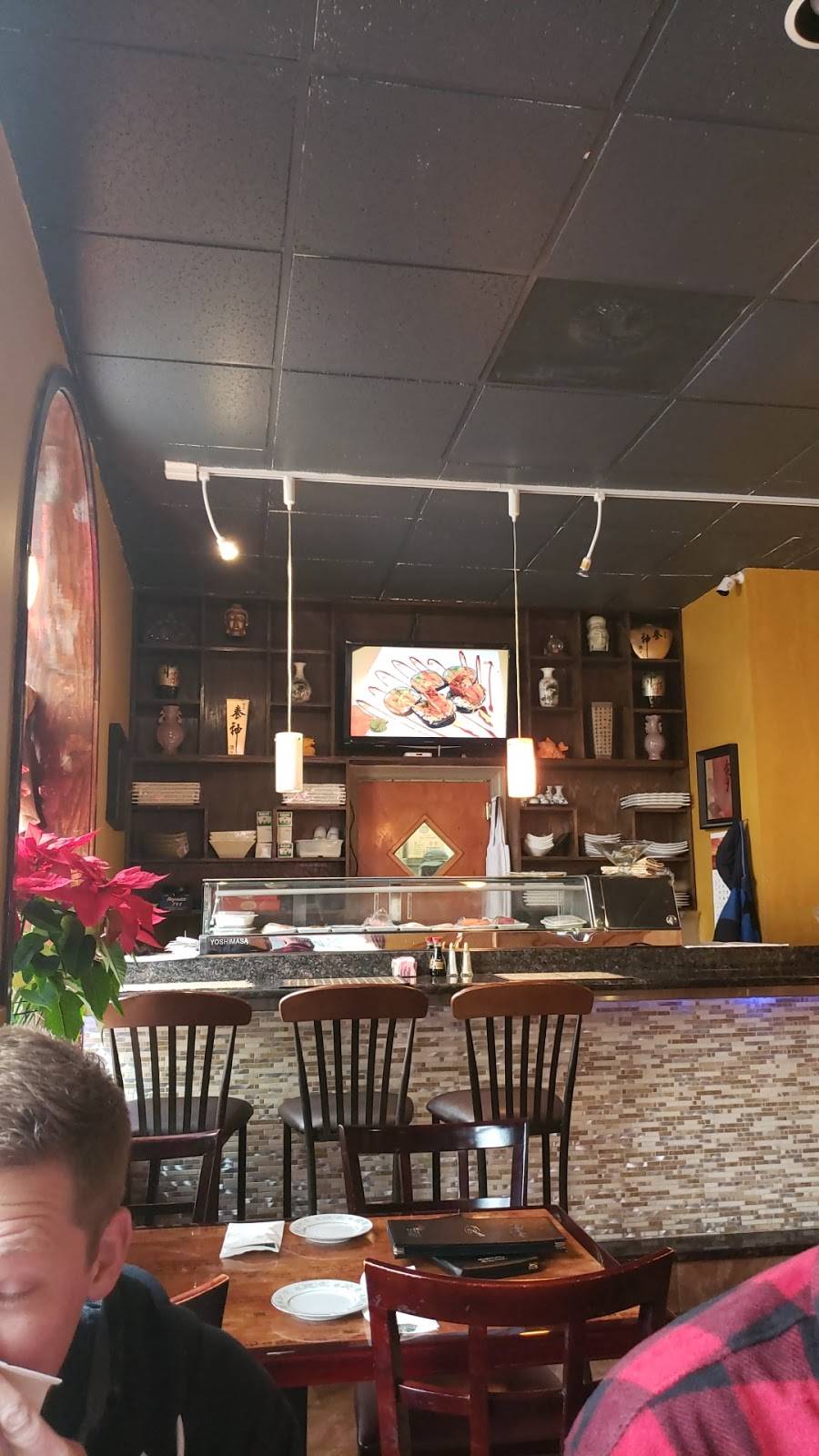 Johnny Changs | restaurant | 2601 S Broad St, Philadelphia, PA 19148, USA | 2155513000 OR +1 215-551-3000