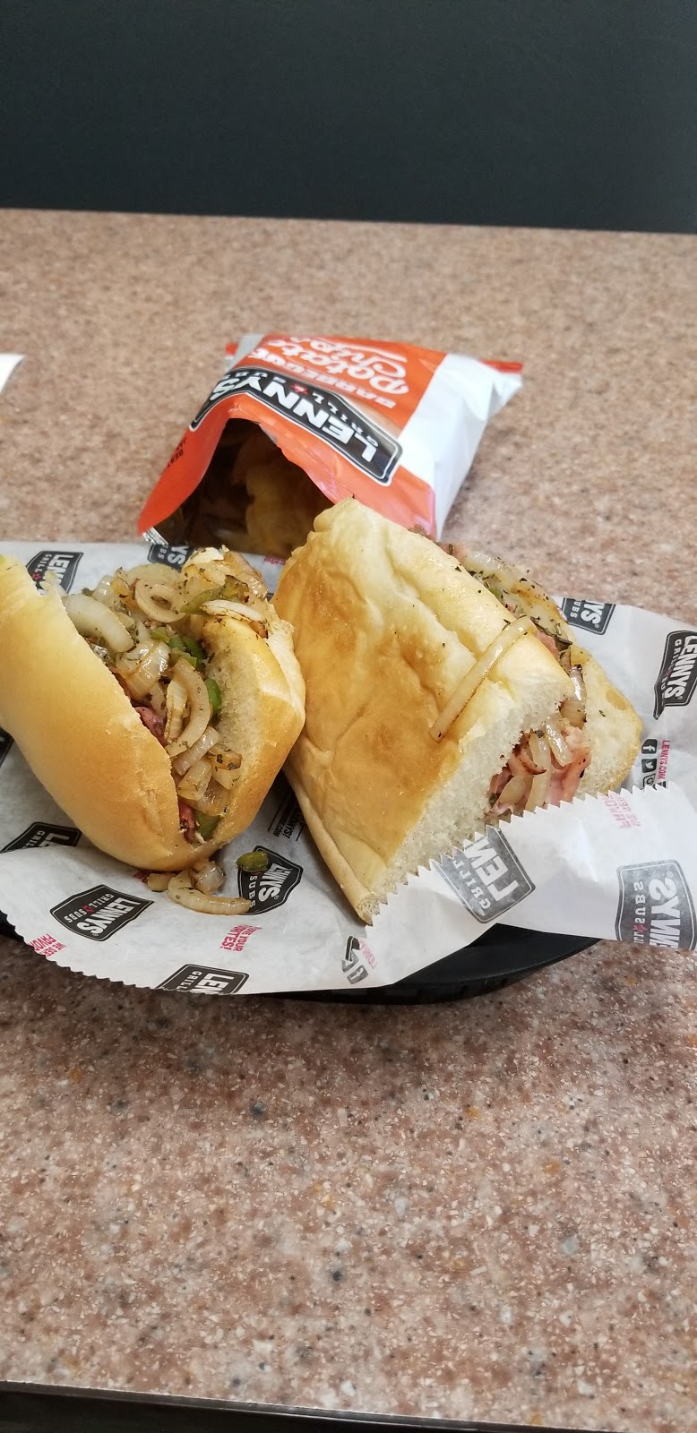 Lennys Grill & Subs | meal takeaway | 903 Beal Pkwy NW b, Fort Walton Beach, FL 32547, USA | 8508632015 OR +1 850-863-2015