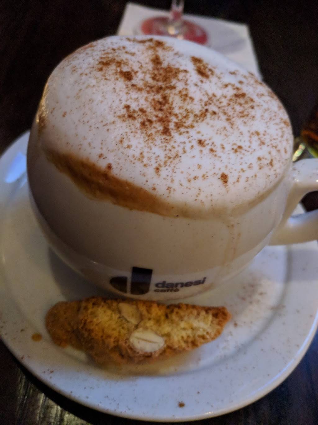 Market Place Kitchen and Bar | restaurant | 641 Main St S, Woodbury, CT 06798, USA | 2035861215 OR +1 203-586-1215