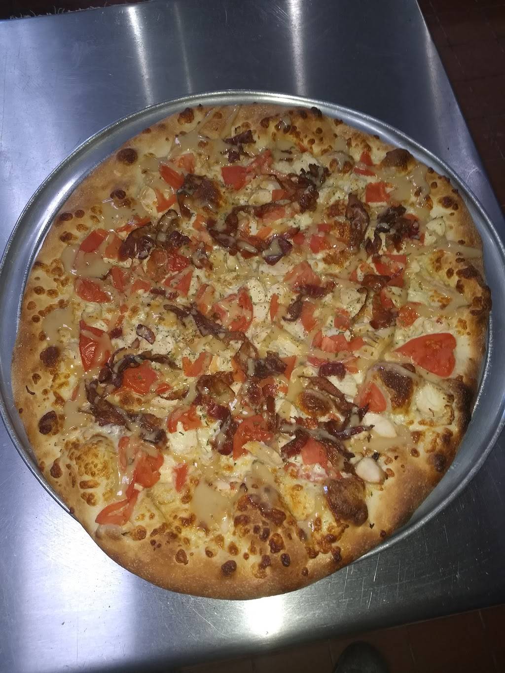 Plum Tomatoes Brick Oven Pizza | restaurant | 145 Summit St, Peabody, MA 01960, USA | 9785387586 OR +1 978-538-7586