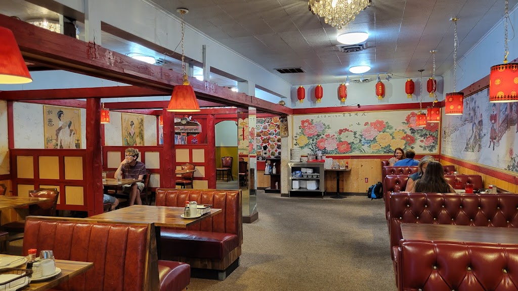 Mings Chinese Restaurant | restaurant | 210 W Miner St, Yreka, CA 96097, USA | 5308423888 OR +1 530-842-3888