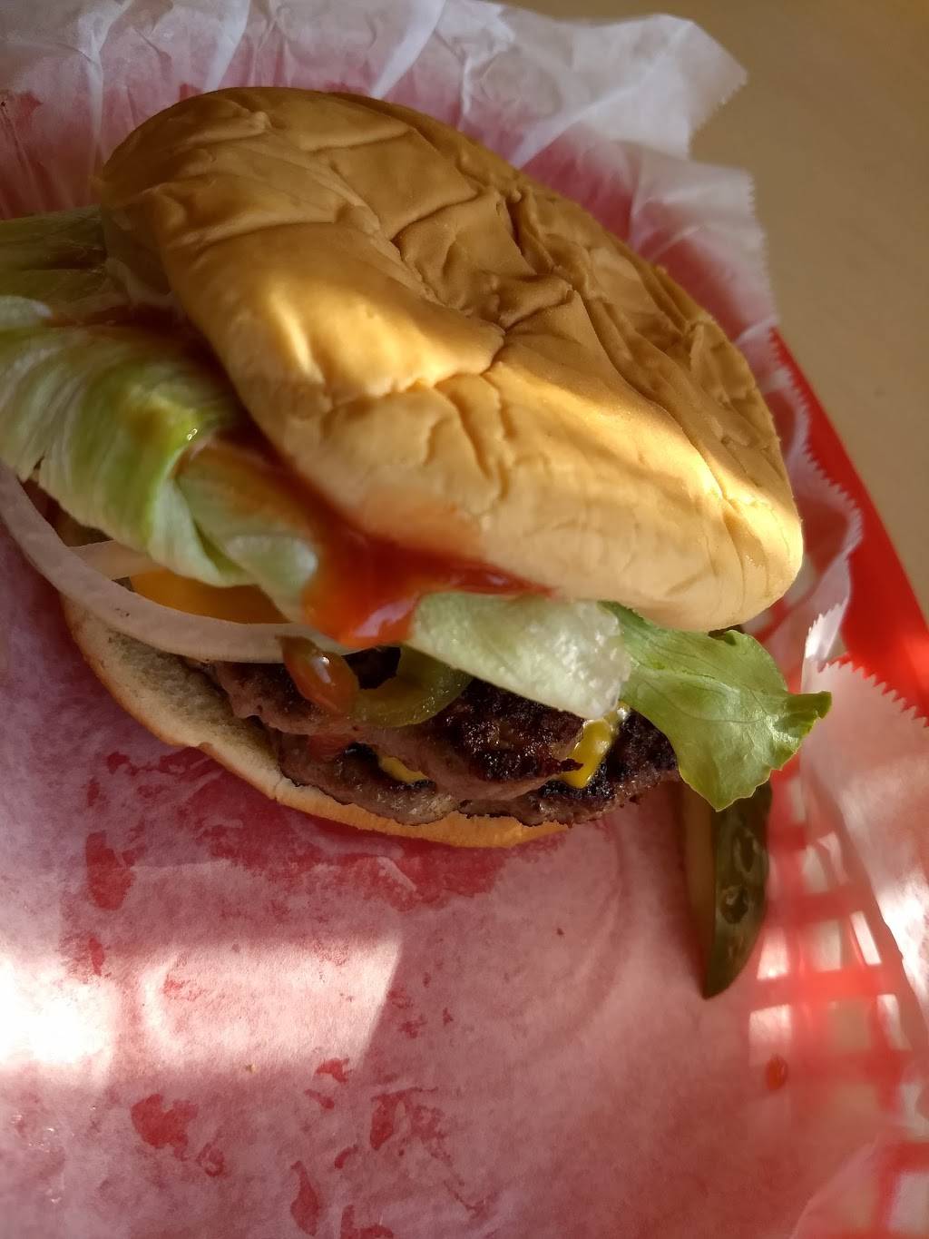 Gazebo Restaurant & Deli | restaurant | 15 Lakeside Cir, Fair Play, SC 29643, USA | 8649720200 OR +1 864-972-0200