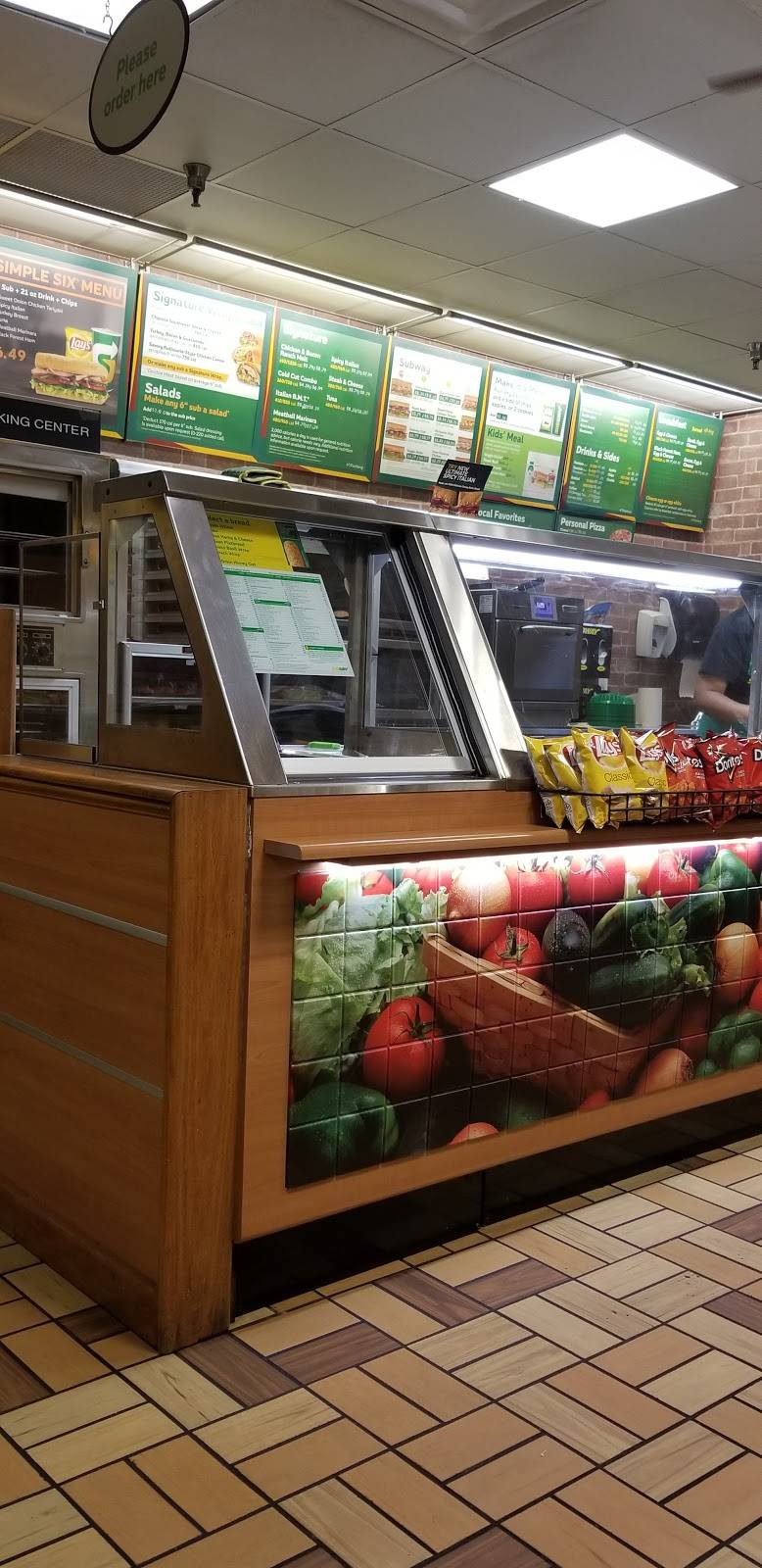 Subway Restaurants | restaurant | 1281 Cleveland Hwy Space #10, Northside Shopping Center, Dalton, GA 30720, USA | 7062729095 OR +1 706-272-9095