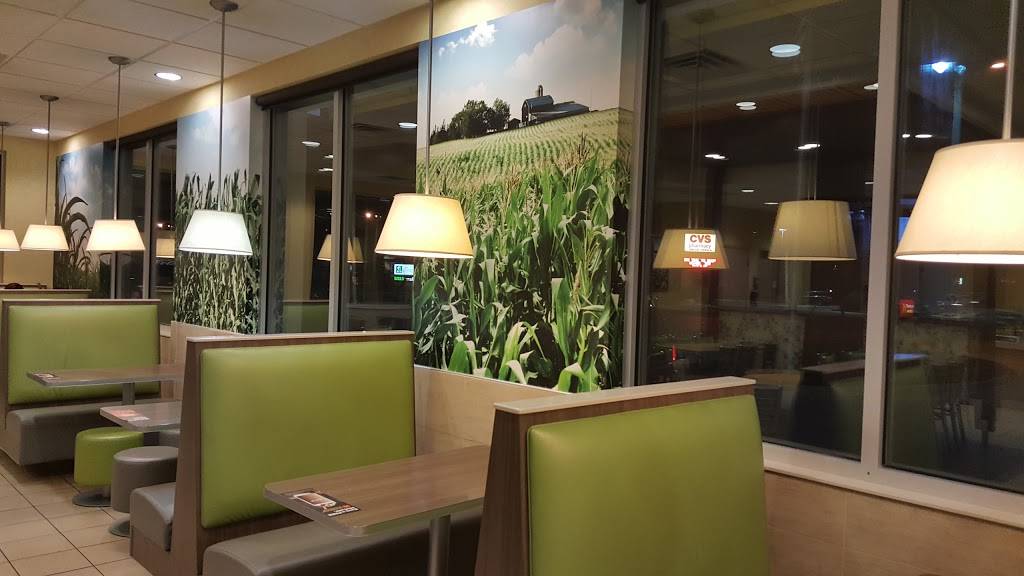 McDonalds | cafe | 824 S Dixie Hwy, Hoopeston, IL 60942, USA | 2172839333 OR +1 217-283-9333