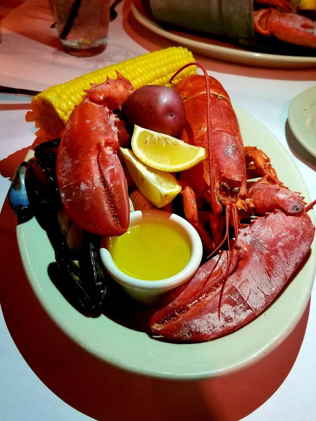 Leftys Lobster and Chowder House | restaurant | 4021 Belt Line Rd, Addison, TX 75001, USA | 9727749518 OR +1 972-774-9518