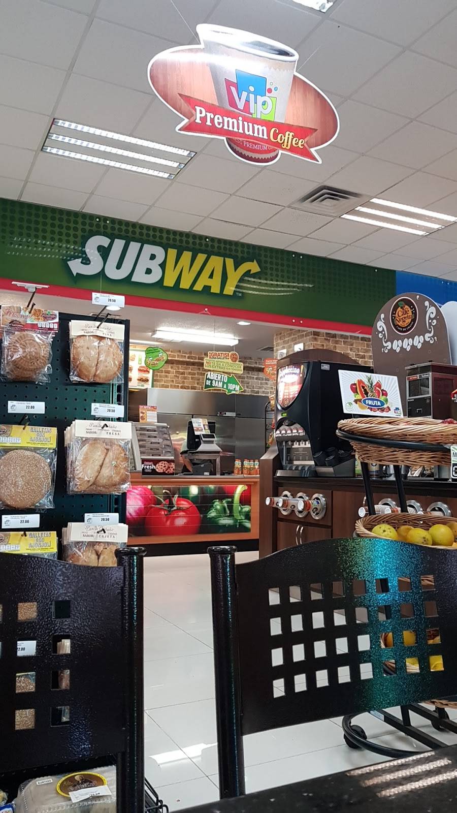 Subway | restaurant | Carretera Ensenada La Tijuana, Suite #501, Veracruz, 22705 Rosarito, B.C., Mexico | 016611000932 OR +52 661 100 0932