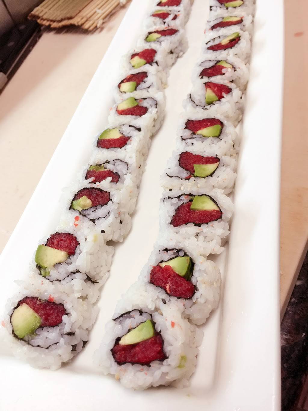 Hot Wok Buffet & Lounge | restaurant | 8700 W Judge Perez Dr, Chalmette, LA 70043, USA | 5042784777 OR +1 504-278-4777