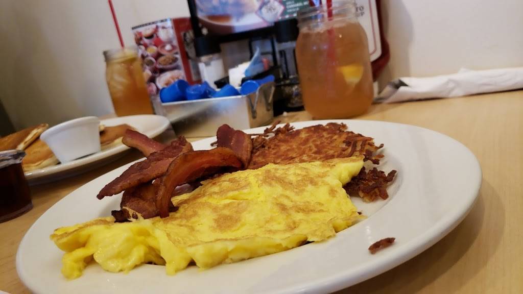 Bob Evans | restaurant | 2183 Gulf to Bay Blvd, Clearwater, FL 33765, USA | 7274463949 OR +1 727-446-3949