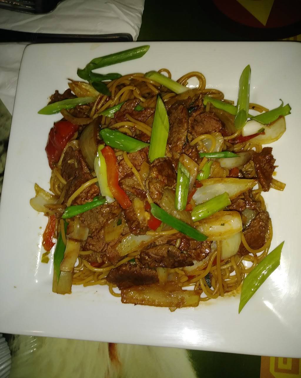 Las 3 Regiones | restaurant | 13840 Braddock Rd, Centreville, VA 20121, USA | 7038305930 OR +1 703-830-5930