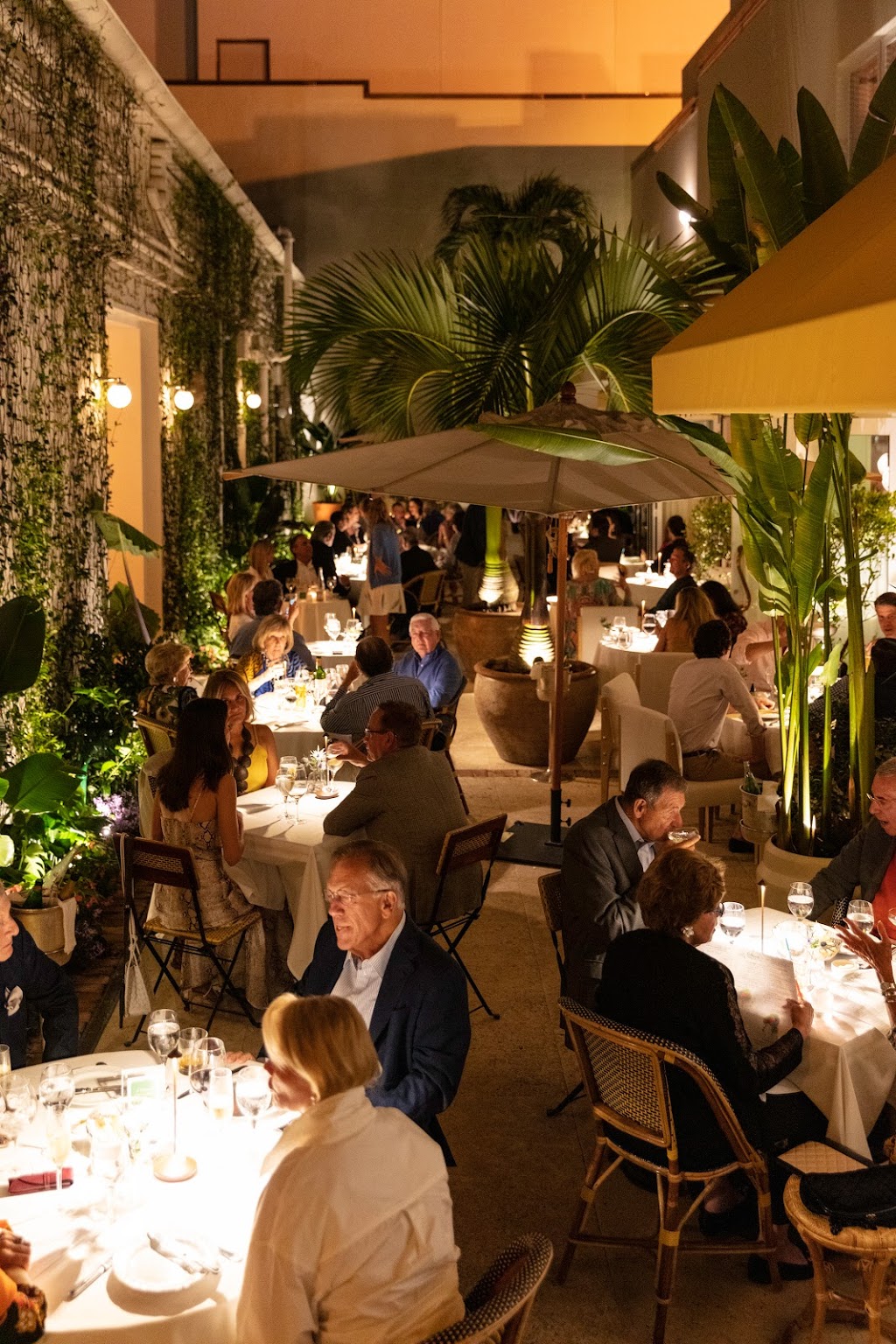 Le Bilboquet | restaurant | 245a Worth Ave, Palm Beach, FL 33480, USA | 5618122363 OR +1 561-812-2363