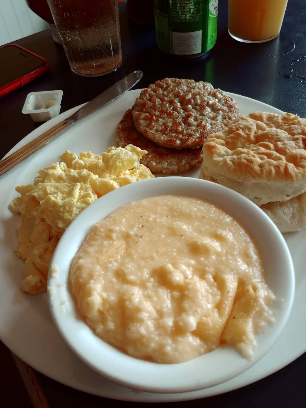 Biscuits | restaurant | 26 Lake Ave, Oak Bluffs, MA 02557, USA | 5086932033 OR +1 508-693-2033