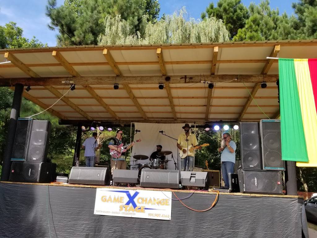 Smooth Rapids Outfitters | restaurant | 245 Durham St, McMinnville, TN 37110, USA | 9314529251 OR +1 931-452-9251