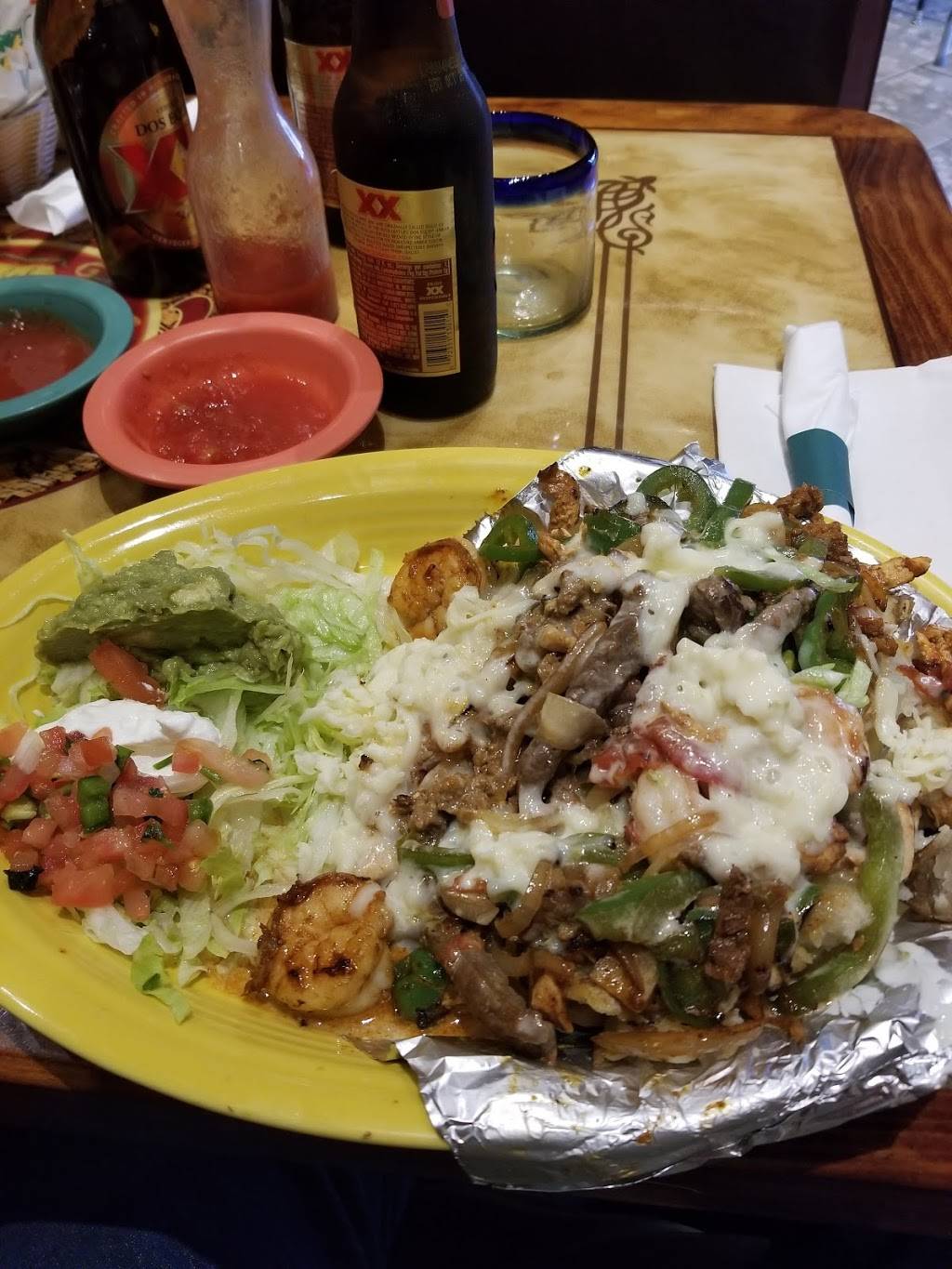 El Nopalito | restaurant | 1688 Crescent Meadow Dr, Holly Springs, MS 38635, USA | 6622521666 OR +1 662-252-1666