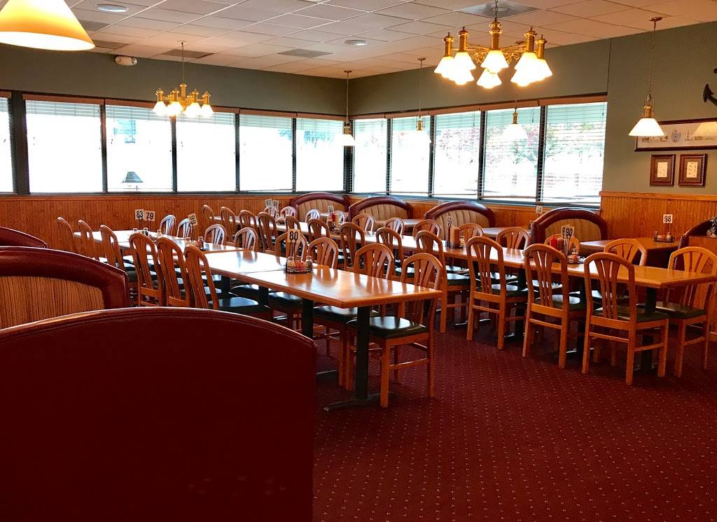 Mayflower Seafood Restaurant | restaurant | 665 Montroyal Rd, Rural Hall, NC 27045, USA | 3369692130 OR +1 336-969-2130