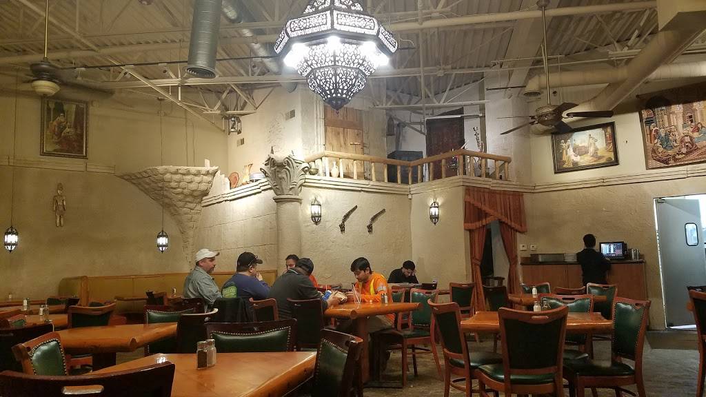 Ollies Lebanese Cuisine | restaurant | 16351 Ford Rd #100, Dearborn, MI 48126, USA | 3132531010 OR +1 313-253-1010