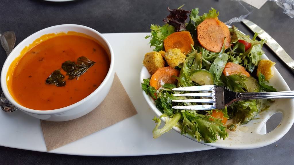 Yard House | restaurant | 2525 El Camino Real, Carlsbad, CA 92008, USA | 7604341009 OR +1 760-434-1009