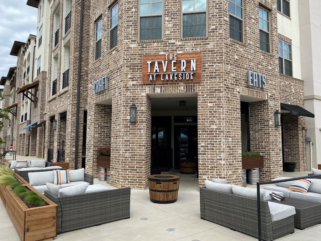 The Tavern at Lakeside | restaurant | 2600 Lakeside Pkwy #100, Flower Mound, TX 75022, USA | 4692933441 OR +1 469-293-3441