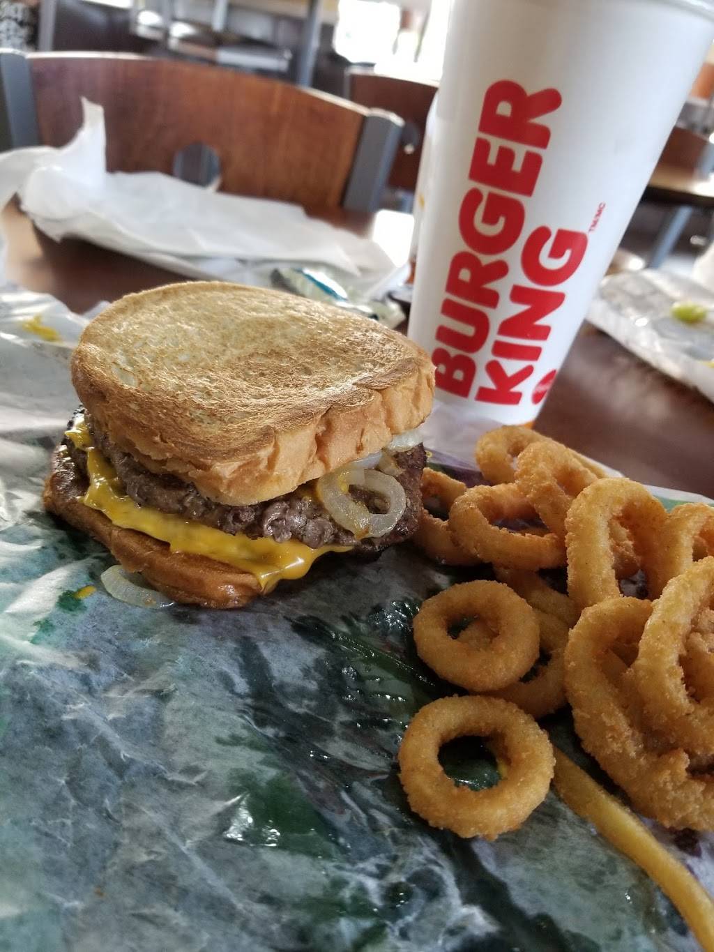 Burger King | restaurant | 2411 S Wayside Dr, Houston, TX 77023, USA | 7139282217 OR +1 713-928-2217