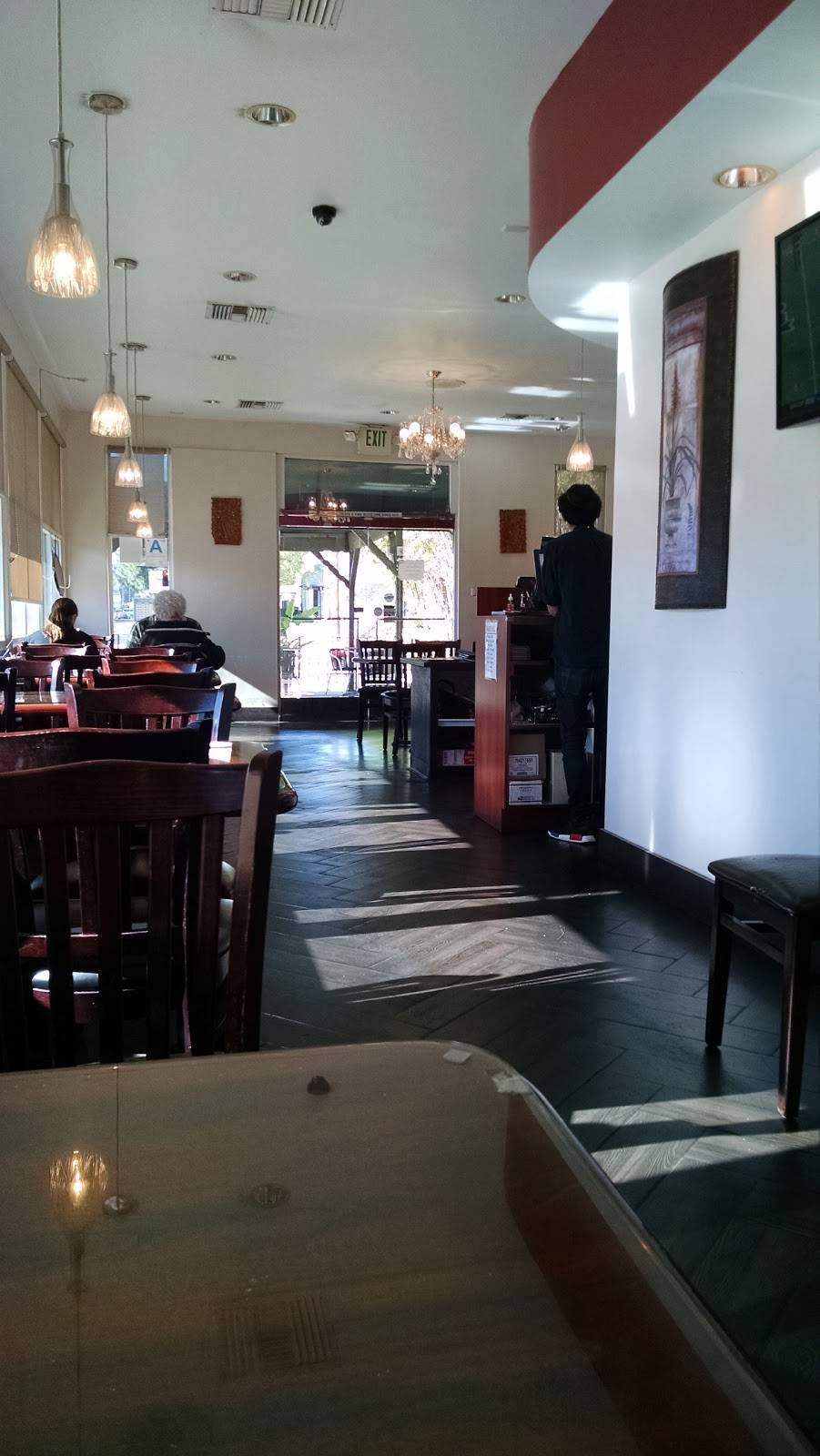 Thai Bamboo | restaurant | 9084 Tampa Ave, Northridge, CA 91324, USA | 8187346610 OR +1 818-734-6610