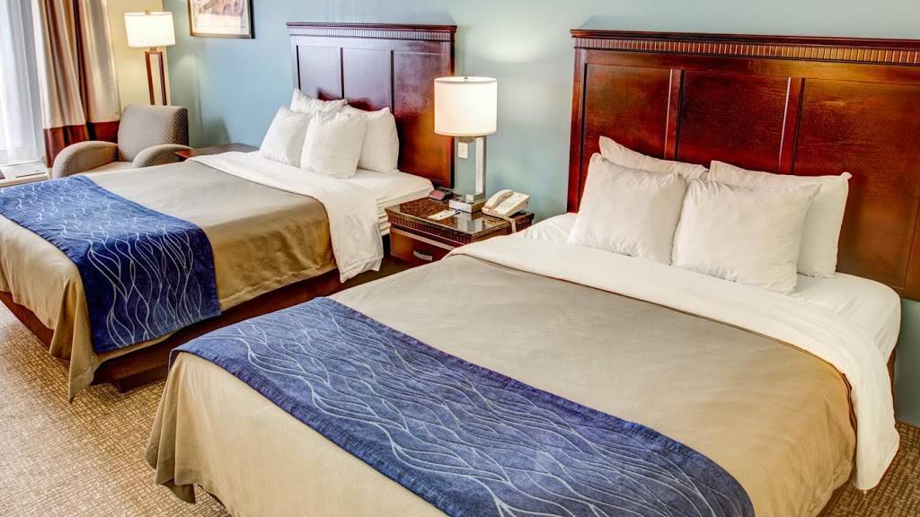 Comfort Inn Near Casino | restaurant | 607 E Prien Lake Rd, Lake Charles, LA 70601, USA | 3184974223 OR +1 318-497-4223