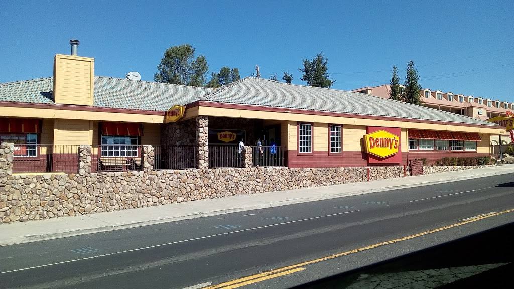 Dennys | restaurant | 40650 CA-41, Oakhurst, CA 93644, USA | 5596832000 OR +1 559-683-2000