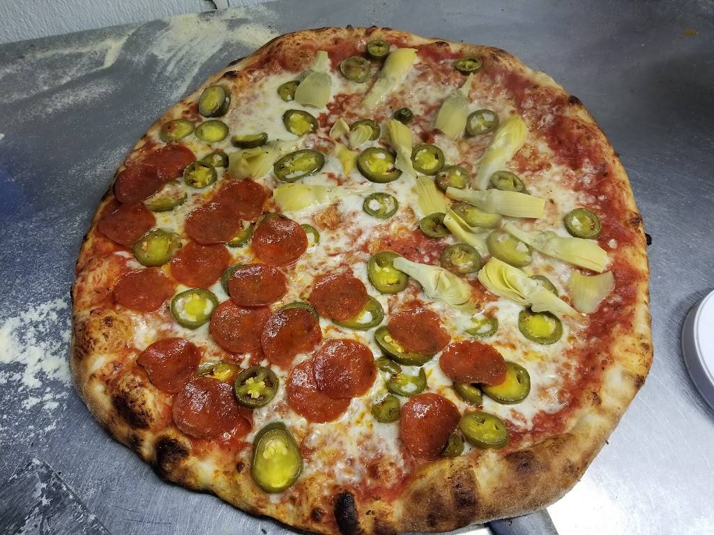 Engine House Pizza | restaurant | 71 Lafayette St, Salem, MA 01970, USA | 9787451744 OR +1 978-745-1744