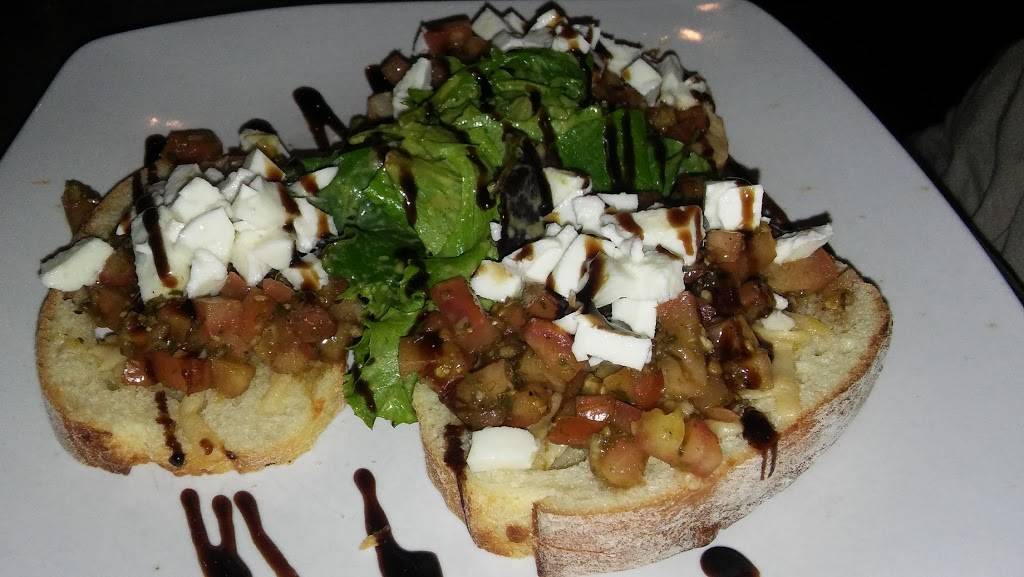 Pints & Quarts | restaurant | 950 W Norton Ave, Muskegon, MI 49441, USA | 2318309889 OR +1 231-830-9889