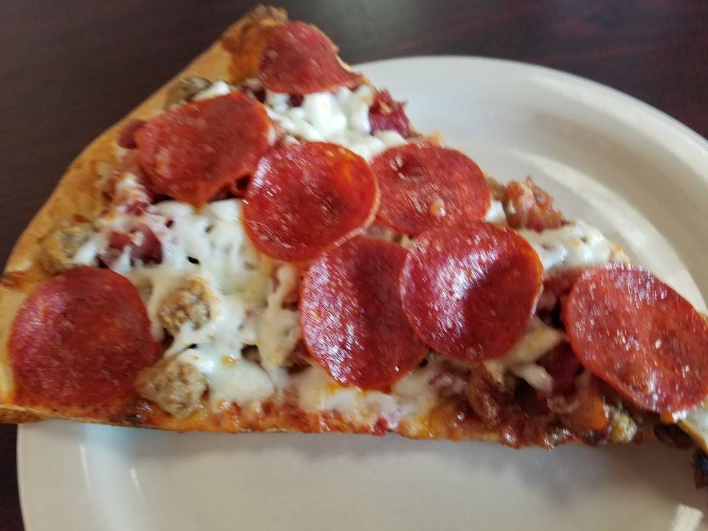 Dell Annos Pizza Kitchen | restaurant | 316 Main St, Danville, VA 24541, USA | 4347931100 OR +1 434-793-1100