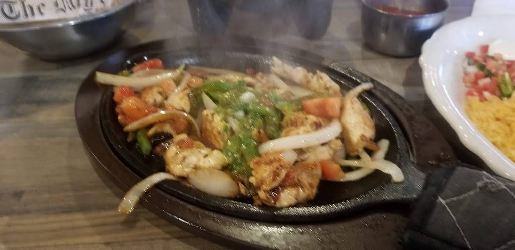 Plaza Azteca | restaurant | 1600 Premium Outlets Blvd, Norfolk, VA 23502, USA | 7572226677 OR +1 757-222-6677