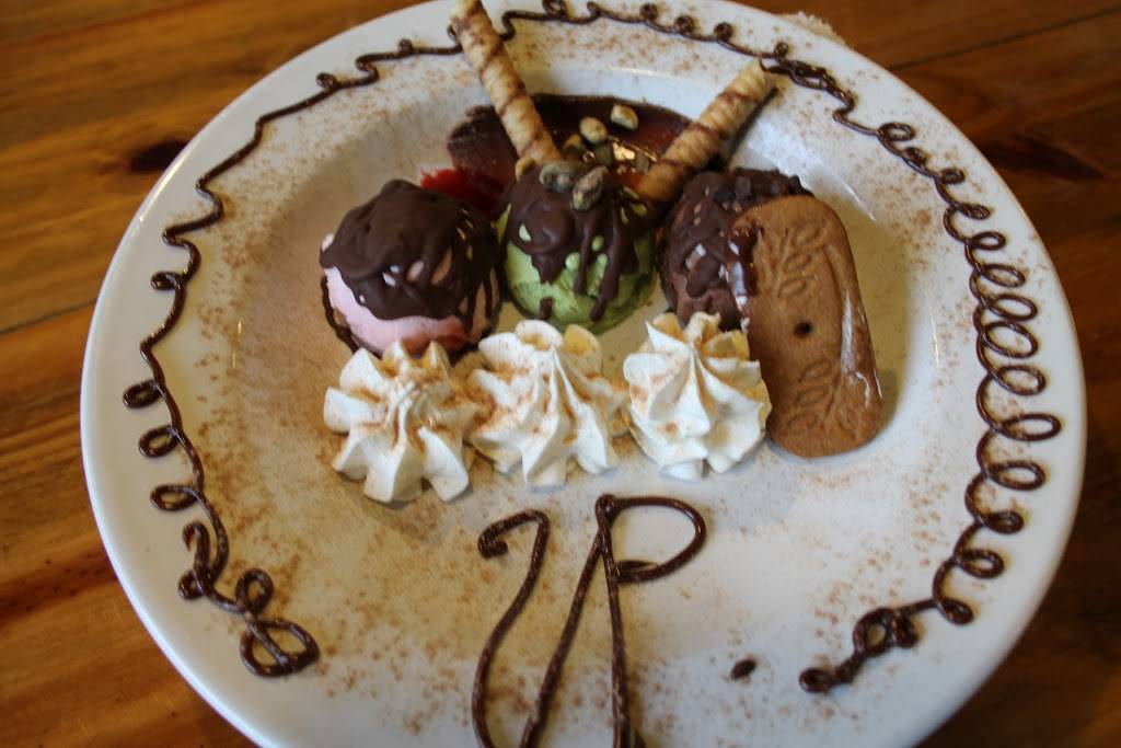 Vics Pizza Italian Restaurant | restaurant | 1140 US-1, Sebastian, FL 32958, USA | 7725898989 OR +1 772-589-8989