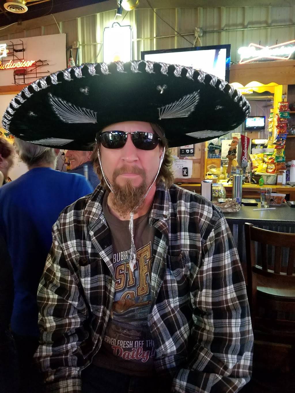 Tucks Place | restaurant | 102 Depot St, Columbia, TN 38401, USA | 9319819618 OR +1 931-981-9618