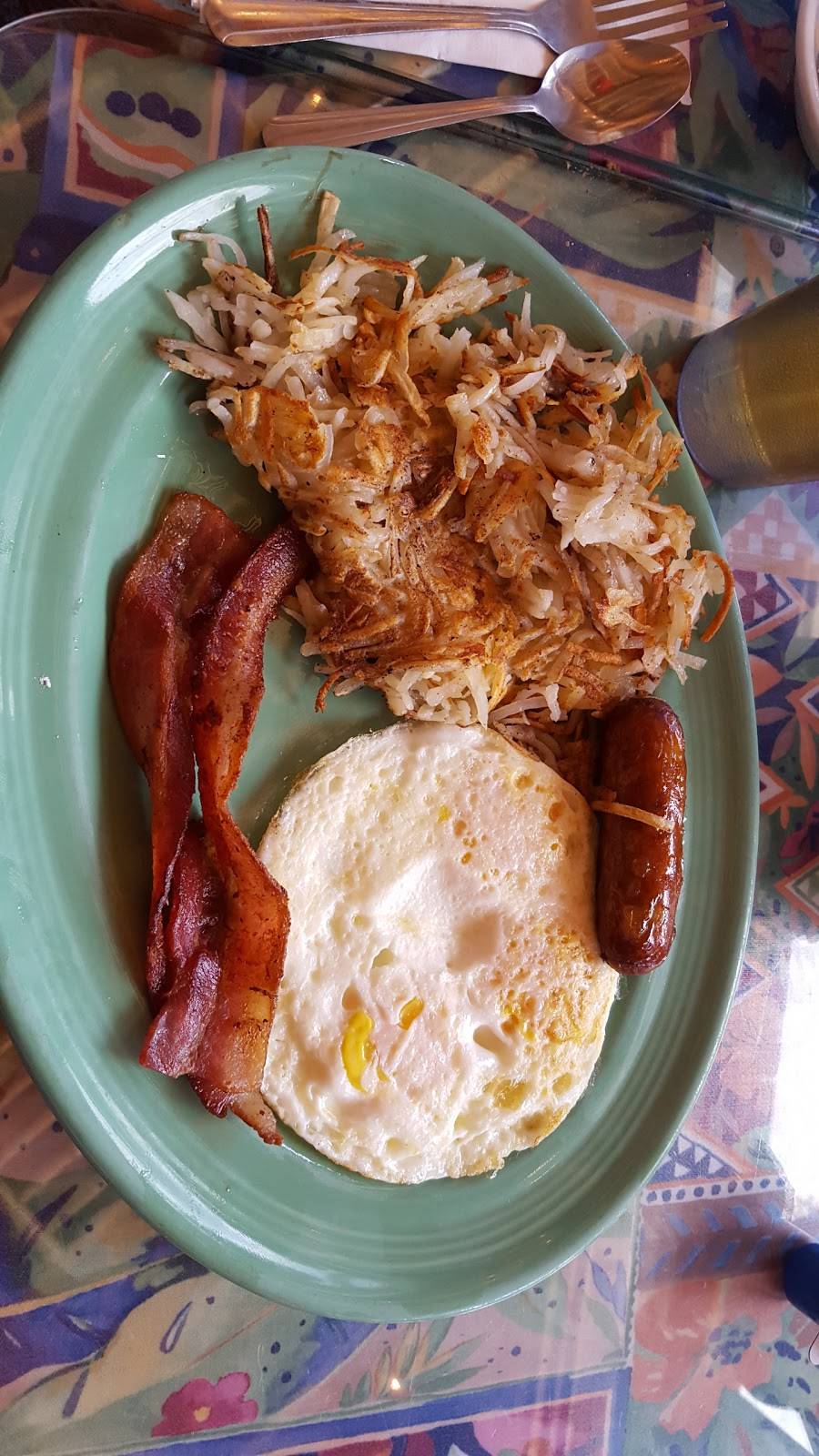 Mom & Pops Diner | restaurant | 224 S Carson St, Carson City, NV 89701, USA | 7758844411 OR +1 775-884-4411