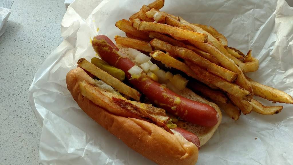 Gene & Judes | meal takeaway | 2720 N River Rd, River Grove, IL 60171, USA | 7084527634 OR +1 708-452-7634