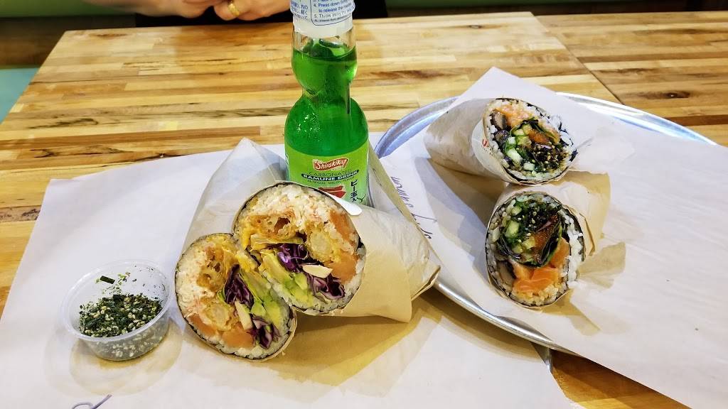 UMaki Sushi Burrito | restaurant | 10111 Louetta Rd #600, Houston, TX 77070, USA | 2812726978 OR +1 281-272-6978