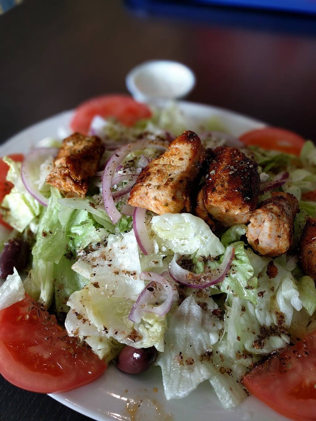 Sakis Mediterranean & Greek Restaurant | restaurant | 645 Plains Rd E, Burlington, ON L7T 4J5, Canada | 9056322925 OR +1 905-632-2925