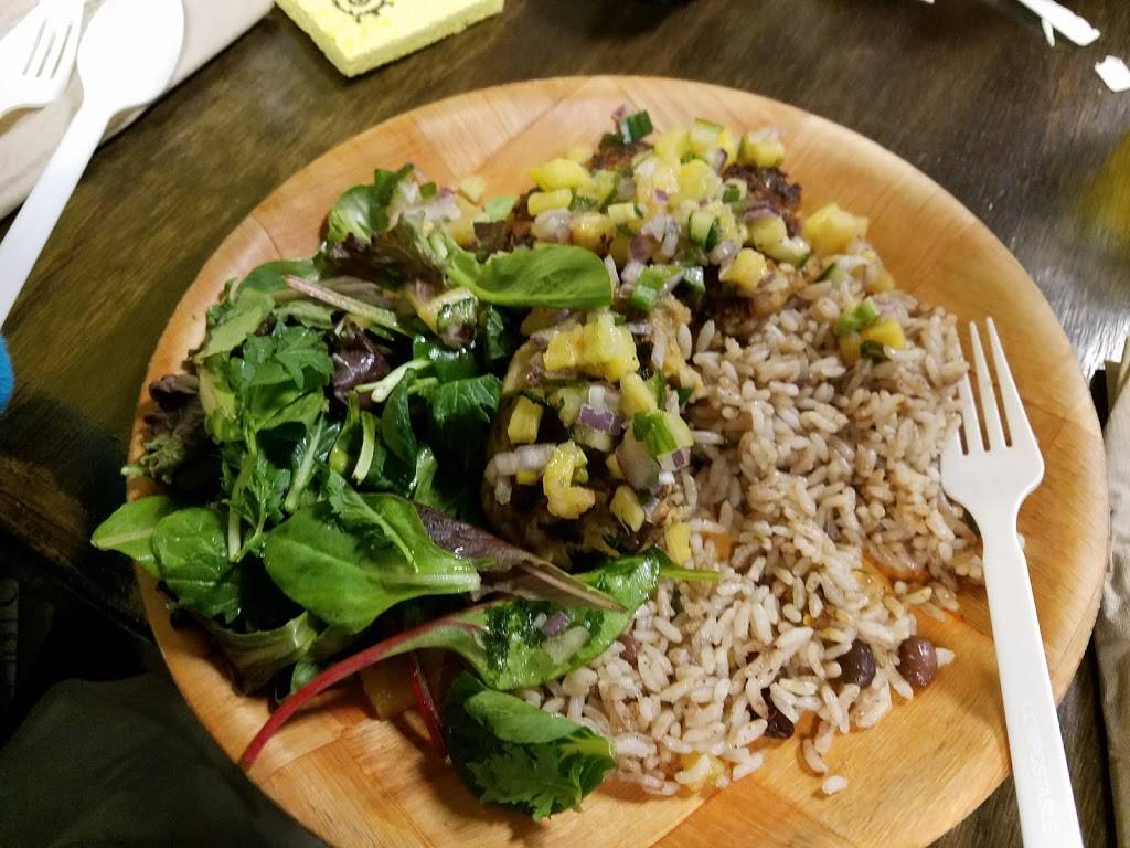 Caribbean Connection | restaurant | 528 Market St, Lewisburg, PA 17837, USA | 5705234911 OR +1 570-523-4911