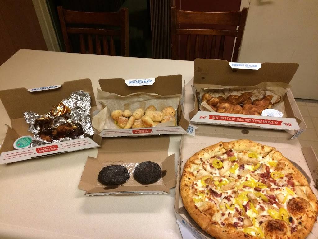 Dominos Pizza | meal delivery | 265 W Locust St, Wilmington, OH 45177, USA | 9373820933 OR +1 937-382-0933