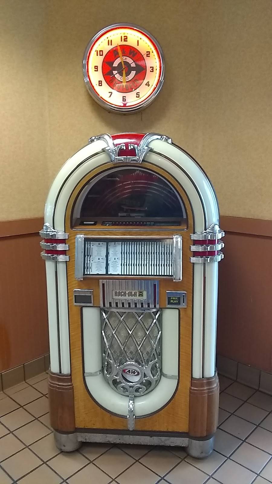 A&W | restaurant | 1910 W Ben White Blvd, Austin, TX 78704, USA | 5127077652 OR +1 512-707-7652