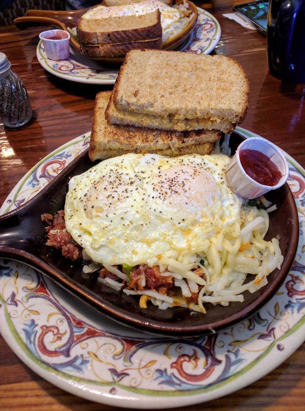 Harvest Moon Café | cafe | 5484 W Michigan Ave, Ypsilanti, MI 48197, USA | 7344348100 OR +1 734-434-8100