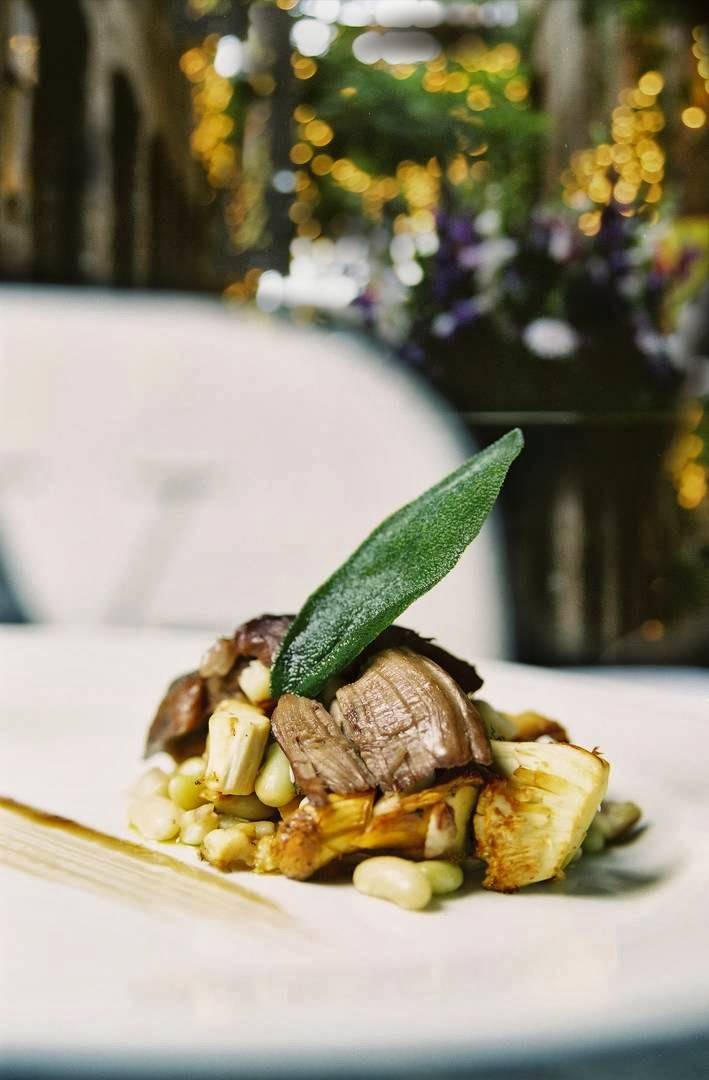 V. Mertz | restaurant | 1022 Howard St, Omaha, NE 68102, USA | 4023458980 OR +1 402-345-8980