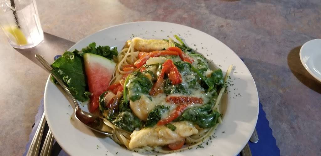 Hideaway Restaurant | restaurant | 9 Station St, Middleborough, MA 02346, USA | 5089475188 OR +1 508-947-5188