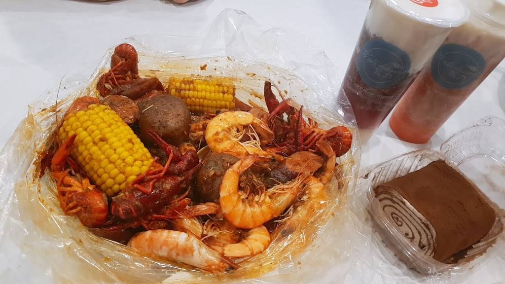 Boiling Seafood Crawfish | restaurant | 1446 Bethel Rd, Columbus, OH 43220, USA | 6145921888 OR +1 614-592-1888