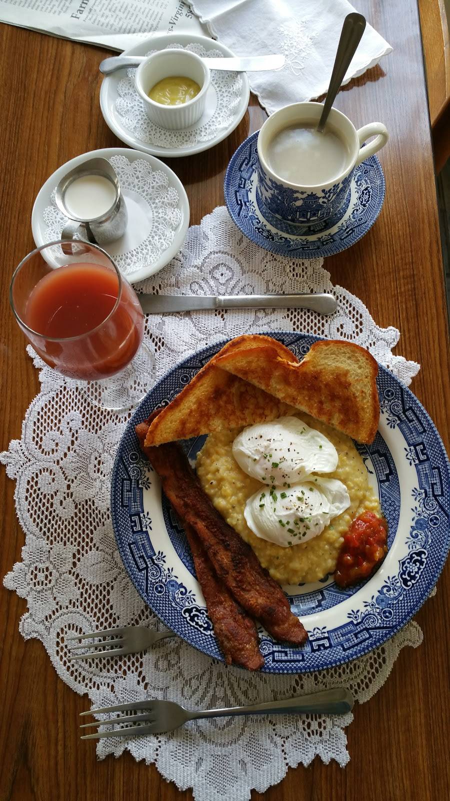 The Babcock House | restaurant | 250 Oakleigh Ave, Appomattox, VA 24522, USA | 4343527532 OR +1 434-352-7532