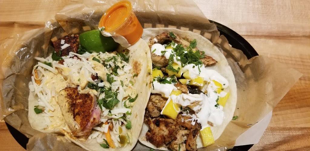 Torchys Tacos | restaurant | 2150 E Palm Valley Blvd Ste 100, Round Rock, TX 78665, USA | 5123810173 OR +1 512-381-0173