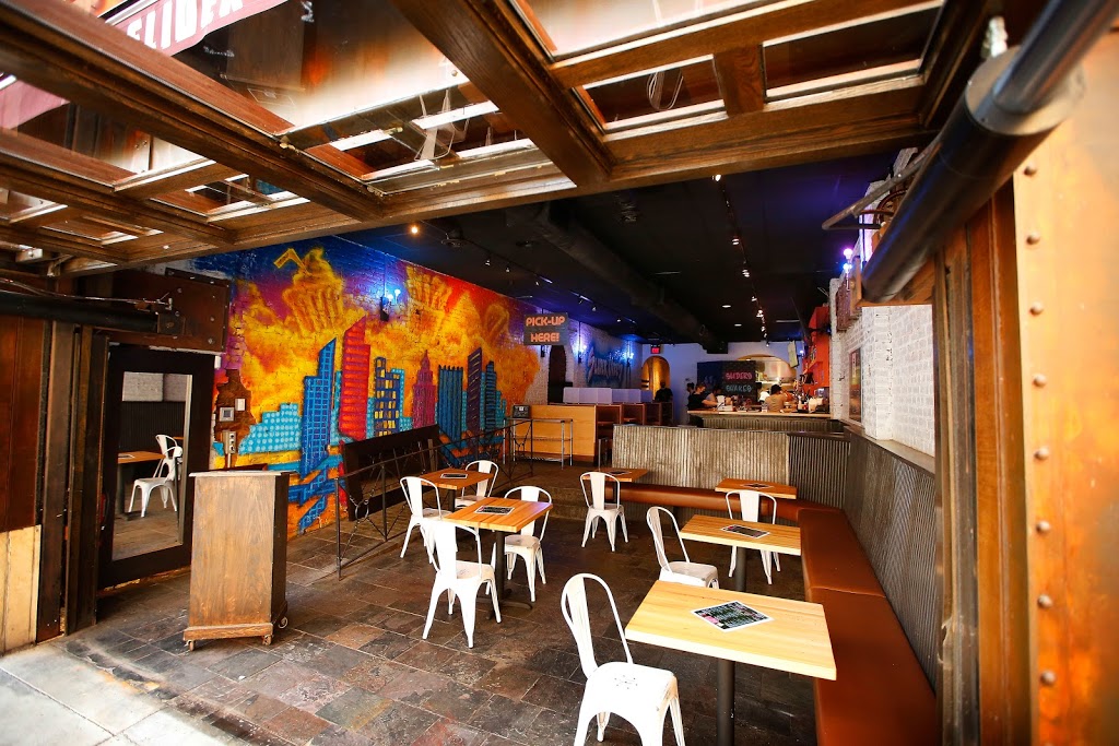 Slider Vibes | restaurant | 22 Market Square, Pittsburgh, PA 15222, USA | 4125865954 OR +1 412-586-5954