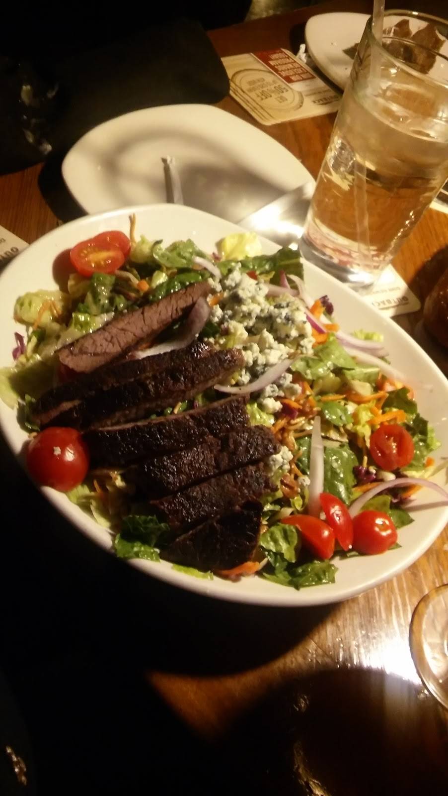 Outback Steakhouse | restaurant | 345 Washington Ave, North Haven, CT 06473, USA | 2039858282 OR +1 203-985-8282