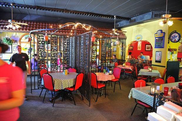 Davenports Pizza Palace | restaurant | 2837 Cahaba Rd, Birmingham, AL 35223, USA | 2058798603 OR +1 205-879-8603